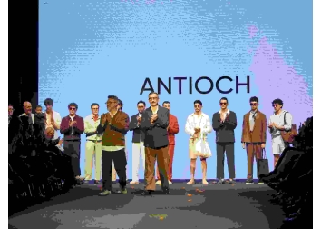 Genç Mesiad Gala Defilesi