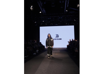 Genç MESİAD Gala Defilesi